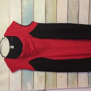 Black and Red Cotton/Polyester Cowl Neck Dress